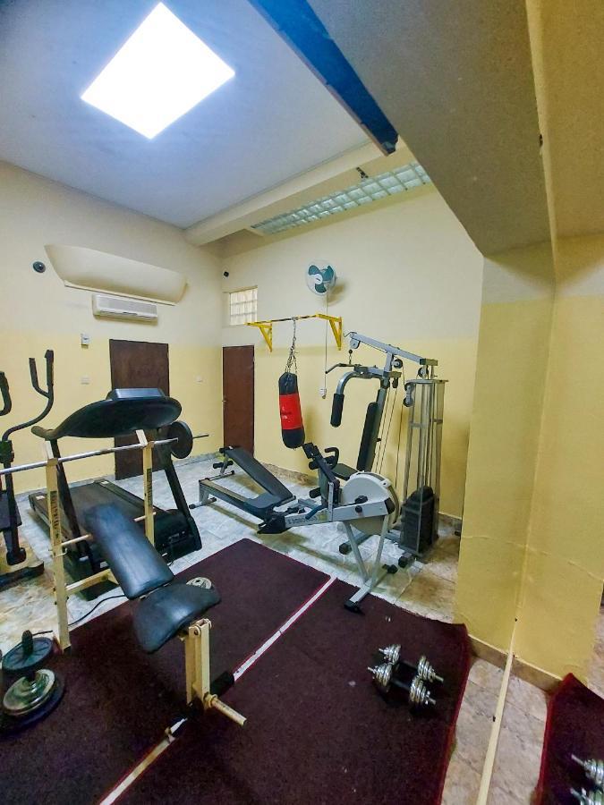 Hotel Relax Киншаса Экстерьер фото