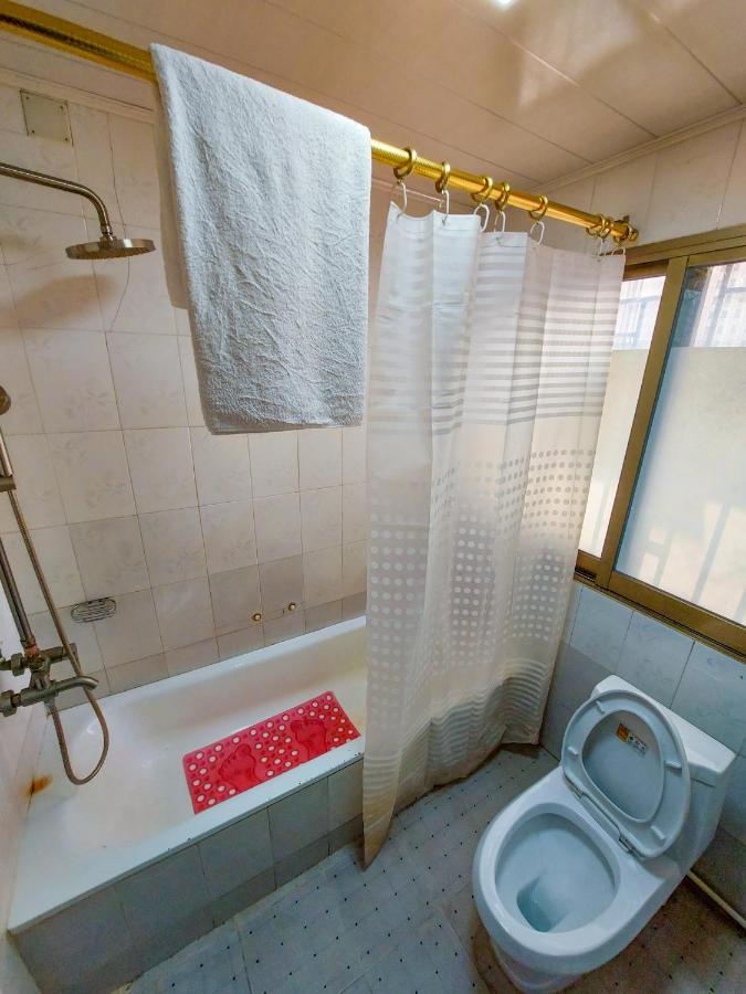 Hotel Relax Киншаса Экстерьер фото